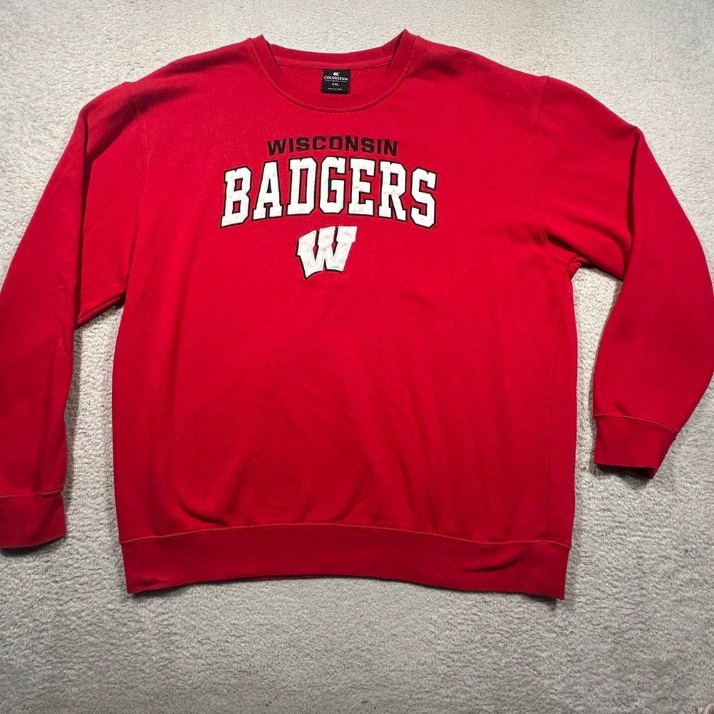 Colosseum Wisconsin Badgers Sweatshirt Mens XXL Red Embroidered Crewneck NCAA